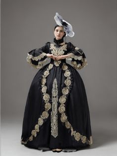 Black Gothic Medieval dress with Golden Embroidery – Rococo Ball Gown Bell Sleeve Design Plus Size - WonderlandByLilian Victorian Dress Aesthetic, Modern Victorian Dresses, Bell Sleeve Design, Gunne Sax Wedding Dress, Victorian Style Wedding Dress, Antique Wedding Dresses, Victorian Style Wedding, Rococo Dress, Gothic Medieval