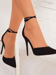 Hak Tinggi, High Heels Classy, Shoes Heels Classy, Cute Shoes Heels, Prom Heels, Heels Classy, Fancy Shoes, Combat Boot, Peep Toe Sandals