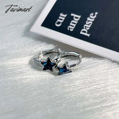 TAVIMART New Trendy Cute Sweet blue star Hoop Earrings for Women Girls Simple Fashion Vintage Earrings Aesthetic Jewelry Y2K Gift Jewelry Y2k, Star Hoop Earrings, Faux Fur Bucket Hat, Earrings Aesthetic, Aesthetic Jewelry, Red Leopard, Xl Fashion, Lavender Blue, Simple Fashion