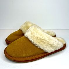 New With Tag. Genuine Suede Uppers, Faux Fur Lined. Casual Synthetic Slippers With Soft Sole, Casual Closed Toe Slippers With Plush Lining, Suede Slippers With Plush Lining And Round Toe, Brown Closed Toe Slippers With Suede Lining, Brown Suede Indoor Slippers, Winter Brown Slippers With Soft Sole, Brown Plush Lined Slippers For Indoor, Casual Closed Toe Slippers With Suede Lining, Casual Closed Toe Slippers With Faux Fur Lining