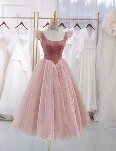 Scoop Neck Prom Dress, Istoria Modei, Tea Length Tulle, Homecoming Party, Pink Prom Dress, Occasion Dresses Wedding, Short Prom Dress, Short Prom, Evening Party Dress