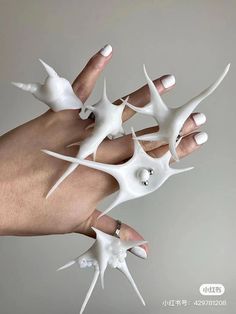 Blender Jewelry 3d, Sculpted Jewelry, Avant Garde Jewelry, 3d Printing Art, Reference Pics, 3d Printed Jewelry, Unusual Rings, Shiny Things