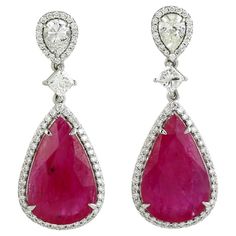 18KT:6.786g,D:1.61ct, Ruby:11.74ct, Luxury Elegant Ruby Earrings, Luxury Red Ruby Earrings, Luxury White Ruby Earrings, Exquisite Ruby Red Earrings, Luxury Ruby Earrings With Intricate Design, Diamond Dangle Earrings, Mozambique, Beautiful Jewelry, Ruby