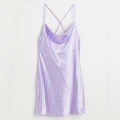 Light Purple Short Satin Slip Dress By H&M Nwt. Dress Crosses In The Back And Has A Draped Neckline. Silk Lavender Dress, Dresses Short Satin, Lavender Short Dress, Lavender Satin Dress, Short Satin Dress, Pink Sweater Dress, Short Satin, Purple Lady, Yellow Midi Dress