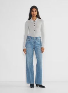 THE FARRAH HI-RISE WIDE JEAN | Aritzia Aritzia Farrah Jeans, Denim Forum Farrah, Aritzia Jeans, Light Wash Flare Jeans, 22 Birthday, Slim Hips, Cropped Flare Jeans, Wide Jeans, Cropped Flares