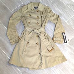 Brand New With Tag Features Double Breasted With A Side Zip And An Adjustable Waist Tie Size Xs. Brand Is Coffee Shop From Nordstrom Trench Jacket, Side Zip, Waist Tie, Military Green, Double Breasted, Coffee Shop, Jackets & Coats, Jackets For Women, Nordstrom