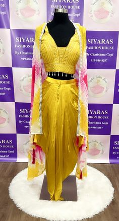 Haldi dress Comfortable and stylish croptop with Dhoti style pants and matching Dupatta Ready to ship USA | Partywear Dress size : 38 Ready to ship USA Haldi Dress, Partywear Dresses, Dress Comfortable, Style Pants, Dress Party, Party Dress, Crop Tops, House Styles, Pants