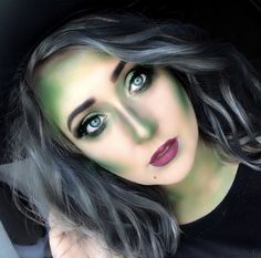 Pretty Witch Makeup, Pretty Witch, Halloween Makeup Witch, Make Up Diy, Halloween Make-up Looks, Creepy Halloween Makeup, Cute Halloween Makeup, Wicked Witch Of The West, Halloween Makeup Pretty