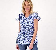 Gosh, you look good! Must be the pretty print, flutter sleeves, and slight ruffled hem that makes this top the cream of the crop in the style category. Pair it with skinny jeans and strappy sandals for a look that's simply dy-no-mite! From Denim & Co.® Fashions. Vacation Tops With Ruffle Hem And Flutter Sleeves, Vacation Flutter Sleeve Top With Ruffle Hem, Flutter Sleeve Tops With Ruffle Hem For Vacation, Printed Flutter Sleeve Tops For Summer, Printed Flutter Sleeve Tops For Day Out, Fitted Casual Tops With Ruffle Hem, Stretchy Summer Tops With Ruffle Hem, Spring Stretch Top With Ruffle Hem, Stretch Spring Top With Ruffle Hem