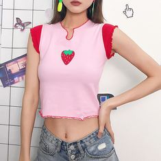 Strawberry Printed Pastel Color Block Top Pastel Y2k, Slytherin Fashion, Y2k Shirts, Grunge Pastel, Pastel Fashion, Aesthetic T Shirts, Strawberry Print, Color Block Top, Pink Style