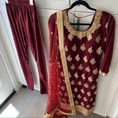 New! Comes With Three Pieces: Pajami (Pants), Kameez (Long Shirt), And Dupatta/Chunni (Scarf). Model: @Muneezy4 Size: Small Measurements: Shirt: 18” Pit To Pit, 45” Length Pants: 42” Length Use The “Buy Now” Or “Add To Bundle” Button To Purchase Festive Bollywood Suit With Dupatta, Fitted Anarkali Suit For Eid, Eid Anarkali Fitted Suit, Elegant Fitted Pant Set For Diwali, Elegant Fitted Pant Set With Dupatta, Festive Suit With Dupatta For Diwali, Fitted Pant Set With Zari Work For Diwali, Fitted Festive Pant Set With Dupatta, Fitted Embroidered Long Sets