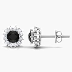 Détails du produit
Aucune célébration n'est complète sans un cadeau, et le jour de la Fête des Mères, un beau bijou apportera certainement un sourire de joie. Ces boucles d'oreilles à clous, ornées de pierres d'onyx noir de taille ronde serties sur griffes, entourées d'un halo de diamant, sont un choix époustouflant. Fabriquées de manière experte en métal doré massif de haute qualité, ces boucles d'oreilles sont à la fois intemporelles et durables, ce qui en fait un cadeau parfait pour toute maman.

Informations sur le produit

SKU
SHP-Boucles d'oreilles0621113332


Longueur
6,8 mm


Largeur
6,8 mm


Hauteur
4 mm


Poids
1,68 g (environ)



INFORMATIONS SUR L'ONYX NOIR

Nombre de pierres
2 pièces


Poids total
0,90 carat (environ)


Dimension (environ)
Rond-5X5 mm-2 Pièces


Couleur
Noir Black Diamond Earrings For Wedding, Black Diamond Earrings For Formal Occasions, Black Diamond Earrings Fine Jewelry, Elegant Black Round Cut Earrings, Formal Black Diamond Earrings With Prong Setting, Black Round Diamond Earrings, Black Cubic Zirconia Fine Jewelry Earrings, Black Halo Jewelry For Anniversary, Classic Black Wedding Earrings