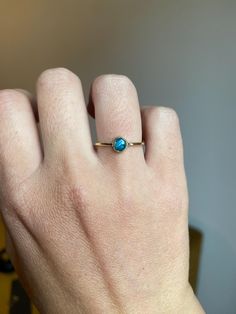 Deep blue Apatite Ring  100% handmade ring 🙌🏻  Natural raw blue apatite crystal, from Brazil🇧🇷 Metal is brass Size 6,5 US - is't possible to make in different sizes, please send me a message 😉 Blue Apatite Jewelry, Blue Apatite Crystal, Apatite Jewelry, Apatite Ring, Apatite Crystal, Jewelry Crystal, Protection Stones, Blue Apatite, Ring Blue