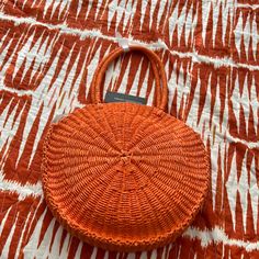 New With Tags 14x14x2.5 Casual Orange Shoulder Bag For Shopping, Casual Orange Shopping Bag, Casual Orange Beach Bag For Shopping, Casual Woven Bags With Round Handle, Casual Woven Bag With Round Handle, Chic Beach Bag With Round Handle For Shopping, Casual Orange Bucket Straw Bag, Casual Orange Shoulder Bag With Handles, Orange Tote Straw Bag For Shopping