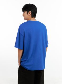 Product Detail Style : Street Occasion : Back to school Type : Men, TShirts Print : Graphic Material : Cotton Sleeve : Short sleeve Neck : Round neck Fit : Oversize fit Cotton60 Modal40 Color : Blue Made in Korea Model Size Model is wearing size 1XL and the color Blue. Height : 6'0" | 184cm / Top : L / Bottom : XL (32 inch) .prddescription table, .prddescription td, .prddescription th { border : 1px solid black; border-collapse : collapse; padding: 10px; } Size(Inch) Size Shoulder Bust Sleeve Le Oversized Blue T-shirt With Drop Shoulder, Blue Summer Shirt For College, Oversized Blue Letter Print T-shirt, Blue Short Sleeve T-shirt For Streetwear, Oversized Blue Short Sleeve T-shirt, Oversized Short Sleeve T-shirt For College, Loose Fit Short Sleeve T-shirt For College, Casual Short Sleeve T-shirt For College, Blue Cotton Drop Shoulder T-shirt