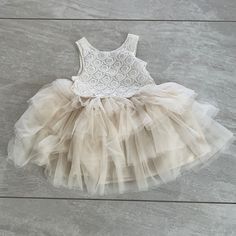 New With Tag H&M Toddler Dress, Size 3-4y, Color: Cream With Gold Zipper In Back. Cute Cream Princess Dress For Spring, Cute Cream Princess Dress For Summer, Cream Ruffled Tutu Dress For Summer, White Fitted Tutu Dress For Playtime, Summer Cream Princess Dress For Dress-up, Cute Cream Princess Dress For Dress-up, Cream Princess Dress For Summer Dress-up, Cute Cream Tutu Dress For Dress-up, Spring Cream Sleeveless Tutu Dress