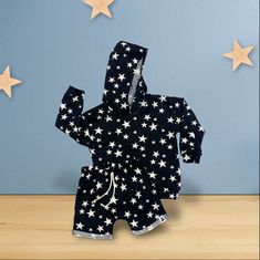 This kid's hoodie is black with a design of white stars, made from soft and comfortable French Terry fabric, perfect for keeping cozy and stylish on any occasion.  We recommend washing on cold and low to dry to extend the life. Iron as needed and do not use chlorine bleach.  Check out the rest of our items here! https://www.Etsy.com/shop/paradisekidsboutique  Shop our handmade boutique collection of joggers, leggings, shorts and more cute fashion for kids. Paradisekidsboutique wardrobe is made w Cotton Long Sleeve Hoodie With Star Print, Cotton Hoodie With Star Print, White Long Sleeve Hoodie With Star Print, White Star Print Hoodie For Winter, White Star Print Winter Hoodie, Black Hoodie Sweatshirt With Star Print, Toddler Boy Hoodie, Star Hoodie, Black And White Stars