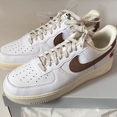 Nike Air Force 1 '07 Lx Unisex Sneakers Shoes Dj9943-101 Brand New With Box Men's Size: Us 10.5; Women's Us 12; Uk 9.5; Eur 44.5 & Br 42.5 Color: White/Coconut Milk/Team Orange/Archaeo Brown Go Coconuts Or Get Passionate With The Hoops Original. Fruit Colored Upper And Produce Sticker Graphic Put A Fresh Spin On What You Know Best: Era-Echoing, ‘80s Construction, Bold Details And Nothin’-But-Net Style. Team Orange, Sticker Graphic, Nike Air Force 1 07, Air Force 1 Low, New Nike, Nike Air Force 1, Sneakers Shoes, White Nikes, Air Force 1