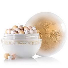 Guerlain Meteorites Flocons Enchantes Christmas Holiday 2015-2016 Holiday Beauty, Winter Fairy, Pearl Powder, Holiday Makeup, Diana Ross