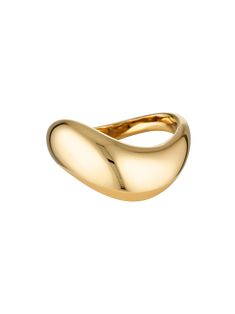 The classic Wave ring in gold Applying Skincare, Wavy Design, Classy And Elegant, Wave Ring, The Wave, Ring Size Guide, Skincare Products, Timeless Pieces, Stylish Women