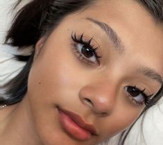 Hooded Eye Lashes Extensions, Doll Lashes Extensions, Lashes For Big Round Eyes, Round Eye Lash Map, Simple Lashes Extensions, Lash Extensions Styles For Almond Eyes, Full Lashes Extensions, Cat Lash Extensions, Babydoll Lash Extensions