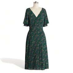 Modcloth Evergreen Vintage Style Chiffon Pleated Dress Size: 4 Materials: Nylon | Spandex Pit To Pit ' 18 Full Length ' 42 New With Tags Fitted V-neck Midi Dress In Dark Green, Chic Dark Green Midi Dress For Spring, Fitted Dark Green V-neck Midi Dress, Fitted Dark Green Midi Dress With V-neck, Chic Dark Green Midi Dress For Summer, Green Chiffon Midi Dress With Floral Print, Green Chiffon Midi Dress For Spring, Casual Green Chiffon Midi Dress, Fitted Dark Green Casual Dress