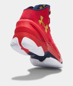 Men's Under Armour Curry Two Basketball Shoes. Floor General. From the trenches to the front line, Stephen always dictates the tempo. Curry Shoes, Basketball Shoes For Men, Winter Outfits For School, Under Armour Shoes, Basketball Clothes, Victorias Secret Models, Running Shoes Nike, Hoka Running Shoes, Work Shoes