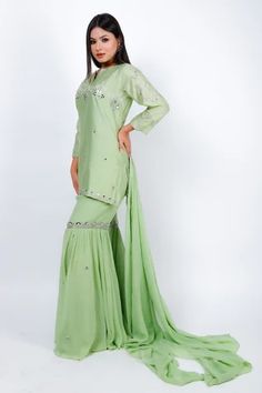 Shop for GEETIKA JAIN Green Chanderi Embellished Yoke Kurta Set for Women Online at Aza Fashions Mirror Work, Kurta Set, Set For Women, Aza Fashion, Sleeve Type, Three Quarter, Embellishments, Types Of Sleeves, Sequin