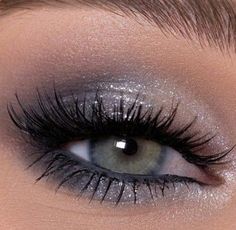 Silver Eye Makeup Green Eyes, Wedding Makeup Grey Eyeshadow, Smokey Eye Makeup For Blue Green Eyes, Make Up For Dark Blue Outfit, Homecoming Eye Makeup Black Dress, Natural Eyeshadow Looks Step By Step Blue Eyes, Nye Silver Makeup, Light Grey Smokey Eye Makeup, Silver Grey Eye Makeup