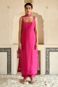 Kurta Set From Saree, Pink Sleeveless Anarkali Traditional Wear, Pink Sleeveless Anarkali Dress, Pink Sleeveless Traditional Wear With Resham Embroidery, Designer Sleeveless Pink Anarkali Set, Pink Sleeveless Anarkali Set For Festive Occasions, Pink Sleeveless Anarkali Set For Festive Season, Pink Sleeveless Traditional Wear For Festive Season, Pink Sleeveless Anarkali Set For Festive