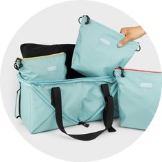 Wishing there was a better way to pack for your Pup? Bernal Go Bag is a super versatile, transforming travel bag designed to keep all of your dog’s essentials together and easily accessible. It can go from a cube bag to a duffle twice the size in a flash, while the 3 inner pouches with color-coded zippers help you pack smarter and stay organized. Whether you’re packing for beach picnics, weekend getaways or emergency scenarios, Bernal Go Bag is here to help you & Beest prepare for any adventure! Pet Emergency Kit, Shein Shopping, Emergency Go Bag, Emergency Planning, Cube Bag, Best Carry On Bag, Beach Picnics, Dog Travel Bag, Go Bag