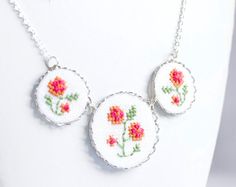 Embroidered floral necklace - Roses necklace - garden party jewelry - n017 Floral Embroidered Flower Jewelry For Weddings, Spring Beauty, Rose Necklace, Floral Necklace, Small Pendant, Party Jewelry, Embroidery Floss, Slovakia, Jewelry Party