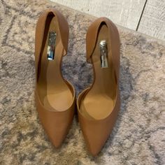 Tan Leather 4 Inch Pumps Leather Heels With Cushioned Footbed And Pointed Toe, Leather Low-top Heels For Parties, Low-top Leather Heels For Parties, Leather Party Heels, Royal Blue Heels, Black And White Heels, Sparkle Heels, Bow Pumps, Slip On Pumps