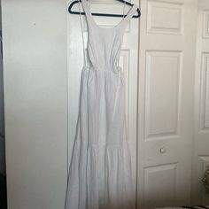 Perfect Condition, New With Tags And Never Worn. Make Me An Offer White Sleeveless Maxi Dress For Brunch, White Maxi Dress For Day Out, White Fitted Maxi Sundress, White Midi Sundress For Daywear, White Summer Sundress For Day Out, White Sundress For Beach, White Summer Sundress For Daywear, Casual White Maxi Dress For Daywear, White Linen Sundress For Daywear