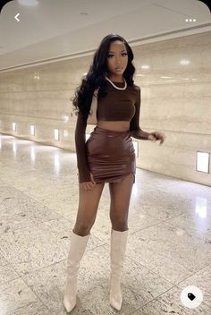 Maximalist Going Out Outfits, Brown Going Out Outfits, Night Outfits Black Women, Bright Color Outfits, Brown Dress Outfit, Brown Outfit Ideas, Outfit Ideas For Black Women, Brown Outfits, Instagram Baddie