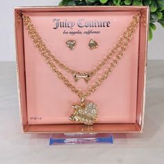 New Juicy Couture Gold Bow Heart Rhinestones Layering Necklace Set Cher Horowitz Jewelry, Juicy Necklace, Bday Wishlist, Juicy Couture Necklace, Couture Necklace, Juicy Couture Jewelry, Layered Necklace Set, Couture Jewelry, Shopping Lists