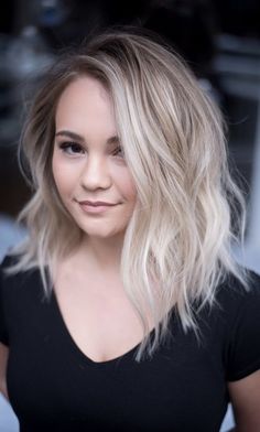 Balayage Hair Tutorial, Hair Color Ideas For Fall, Make Up Inspiration, Blonde Hair Looks, Brown Blonde Hair, Hair Color And Cut, Hair Inspiration Color, Peinados Faciles, Grunge Hair