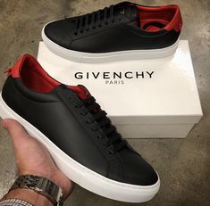 All Black Mens Fashion, Mens Brown Casual Shoes, Christian Louboutin Shoes Mens, Snicker Shoes, Pretty Shoes Sneakers, Shoes Outfit Fashion, Classy Shoes, Casual Leather Shoes, Best Shoes For Men