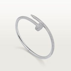 Cartier - Juste un Clou bracelet - Bracelet Woman White gold/Diamond - Juste un Clou bracelet, classic, 18K white gold (750/1000), set with 374 brilliant-cut diamonds totaling 2.26 carats. Width: 3.5 mm (for size 17). Please note that the carat weight, number of stones and product dimensions will vary based on the size of the creation you order. For detailed information please contact us. Juste Un Clou Bracelet, Trinity Bracelet, Nail Bracelet, 18k Gold Bracelet, Fancy Necklace, Pink Bracelet, Love Ring, Everyday Jewelry, Sparkle Diamonds