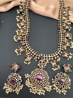 Lehenga Necklace, Design Mehndi, Victorian Necklace, Polki Necklace, Elephant Design, Boston Massachusetts, Red Stone, Look Alike, Necklace Length