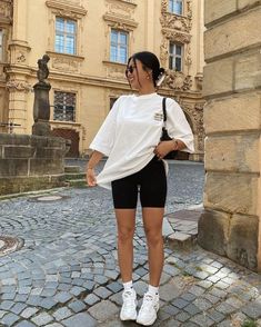 Sporty Outfits, 가을 패션, Summer Fashion Outfits, Outfit Casual, Teen Fashion Outfits, Looks Vintage