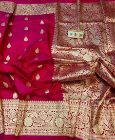 Red Benarasi Saree, Coorg Wedding, Katan Silk Saree Banarasi, New Saree Designs, Banarsi Saree, Traditional Blouse Designs, Silk Saree Banarasi, Fancy Sarees Party Wear