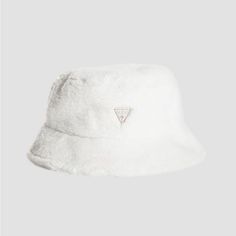 Guess Sherpa Bucket Hat. New W/Tags. Elevate Your Everyday Look With This Nostalgic Bucket Hat Designed With A Soft Fleece Fabrication And Embroidered Logo. Sherpa Bucket Hat, Fluffy Bucket Hat, Bucket Hat Design, Hat Designs, Everyday Look, Bucket Hat, Color White, Women Accessories, Tags