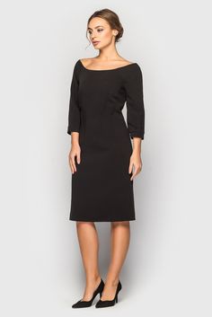 Elegant Evening Dress With Fitted Bodice And Boat Neck, Elegant Bodycon Midi Dress For Gala, Elegant Boat Neck Evening Dress For Gala, Elegant Boat Neck Dress For Gala, Elegant Boat Neck Gala Dress, Formal Fitted Evening Dress With Boat Neck, Elegant Fitted Evening Dress With Boat Neck, Fitted Boat Neck Evening Dress For Gala, Boat Neck Dress With Fitted Bodice For Gala