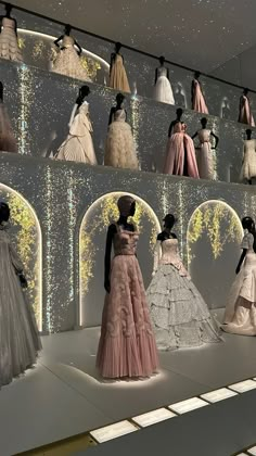 Dior Museum, Museum In Paris, Stile Blair Waldorf, Dior Aesthetic, Moda Chanel, Museums In Paris, Christian Dior Couture