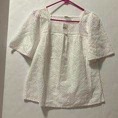 Questions? Leave A Comment Below! White Fitted Top By Gap, Fitted White Gap Top, Casual Cotton Top With Eyelet Details, Casual Cotton Eyelet Top, Spring Casual Embroidered Top With Broderie Anglaise, Casual Cotton Embroidered Top With Broderie Anglaise, Casual White Embroidered Top With Broderie Anglaise, Casual Broderie Anglaise Embroidered Top For Spring, Spring Broderie Anglaise Embroidered Short Sleeve Top