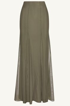 Indulge in elegance with our Milia Mesh Maxi Skirt in Smokey Olive. This skirt features intricate princess seam detailing and godets, making it a luxurious statement piece. The mesh material adds a touch of allure, making it perfect for any upscale event. Model is 5'7" and is wearing size S/44". Please note this garment runs tight. We kindly recommend choosing one size up from your usual size. Midi Skirt Mesh, Cute Clothing Pieces, Hijab Skirt, Hijab Store, Mesh Maxi Skirt, White Dress Formal, Nikkah Dress, Long Skirt Fashion, Skirt Maxi