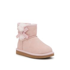 Koolaburra by UGG-Victoria Mini Boot - Kids' Add the Victoria Mini boots to your little fashionista's closet and they'll be ready to take on the cold weather seasons in style! This playful pair from Koolaburra by UGG features a sweet bow-embellishment, crafted with a suede upper and a faux fur lining that will keep them warm and cozy. Not sure which size to order? Click here to check out our Kids’ Measuring Guide! For more helpful tips and sizing FAQs, click here . Casual Pink Winter Booties, Pink Round Toe Booties For Winter, Cute Pink Boots For Fall, Dollette Shoes, White Uggs, Uggs Boots, Mini Boots, Weather Seasons, Koolaburra By Ugg