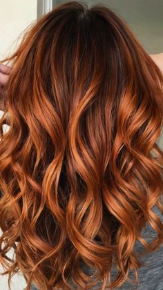 Master Your Look with Copper Hair with Tight Ringlet Curls 39 Copper Hair Color Ideas 🌸 Brown Hair With Copper, Copper Red With Highlights, Ombre Copper Hair, Copper And Red Highlights, Copper Hair Colour, Copper Hair Color Formula, Brown And Copper Hair, Ginger With Highlights, Copper Lob