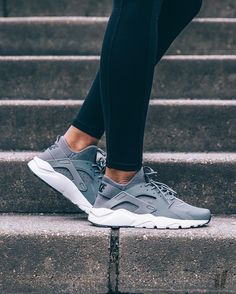 2,249 Synes godt om, 90 kommentarer – OVERKILL® (@overkillshop) på Instagram: "Nike Air Huarache Run Ultra | EU 40.5 - 46 | Priced At € 129,95 | WORLDWIDE SHIPPING | Available…" Kasut Pengantin, Skor Sneakers Nike, Buty Marki Nike, Skor Sneakers, Sneakers Vans, Huarache Run, Nike Free Run, Nike Shox